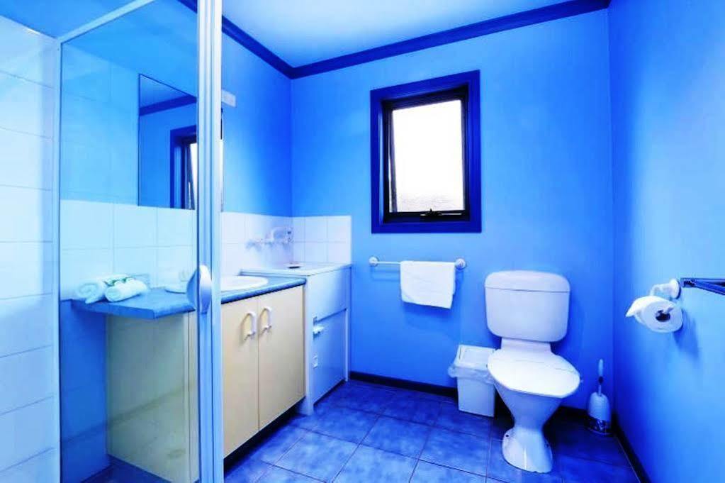 Phillip Island Off-Track Accommodation Cowes Bagian luar foto